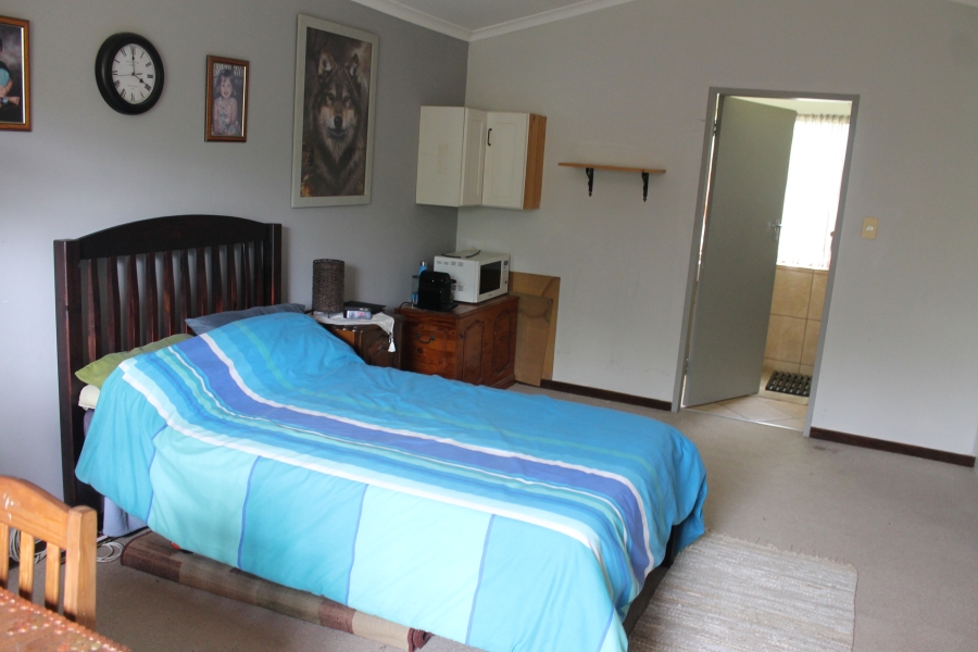 3 Bedroom Property for Sale in The Coves North West